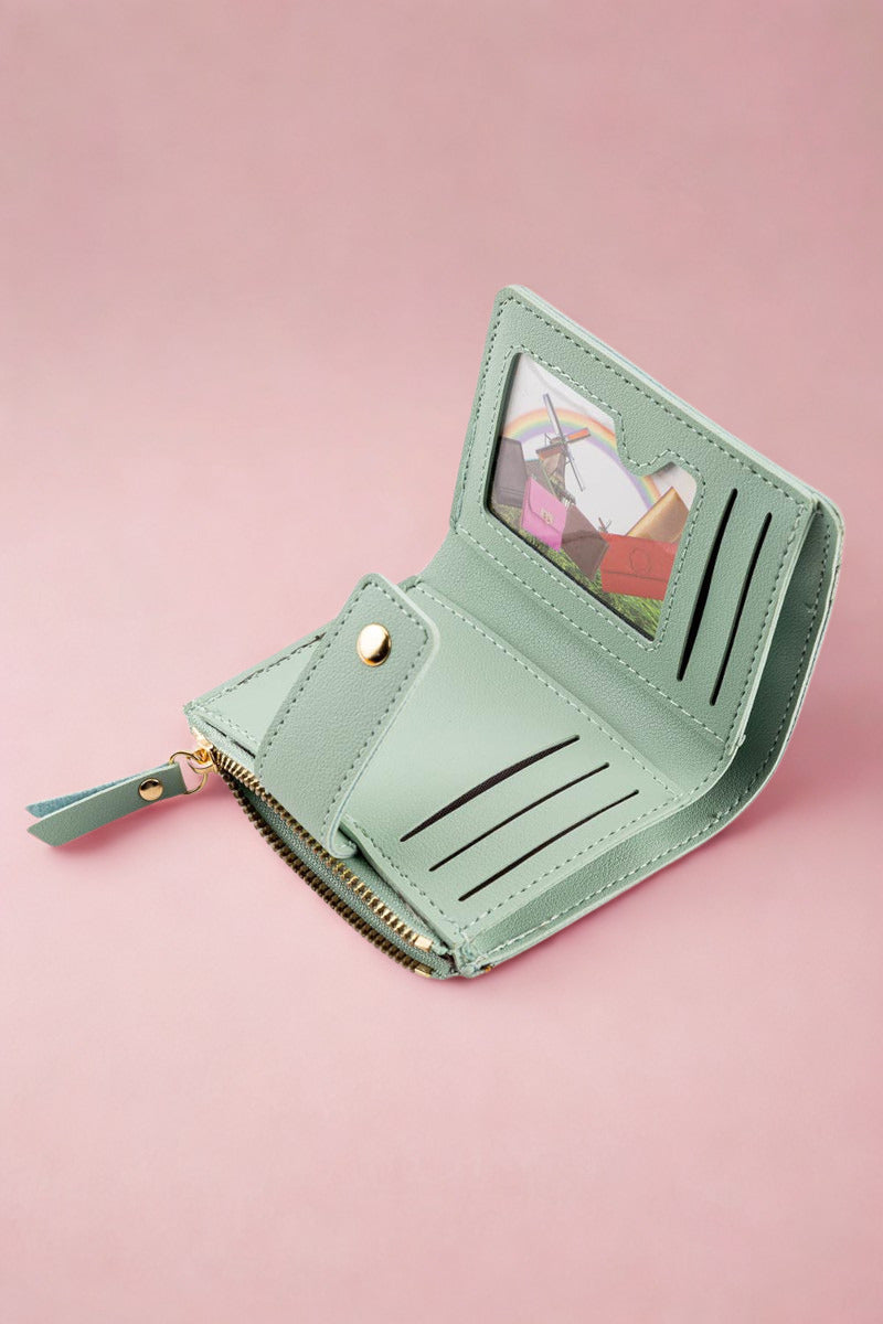 Elle Snap Wallet