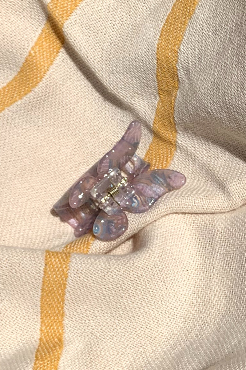Little Flutter Hair Claw