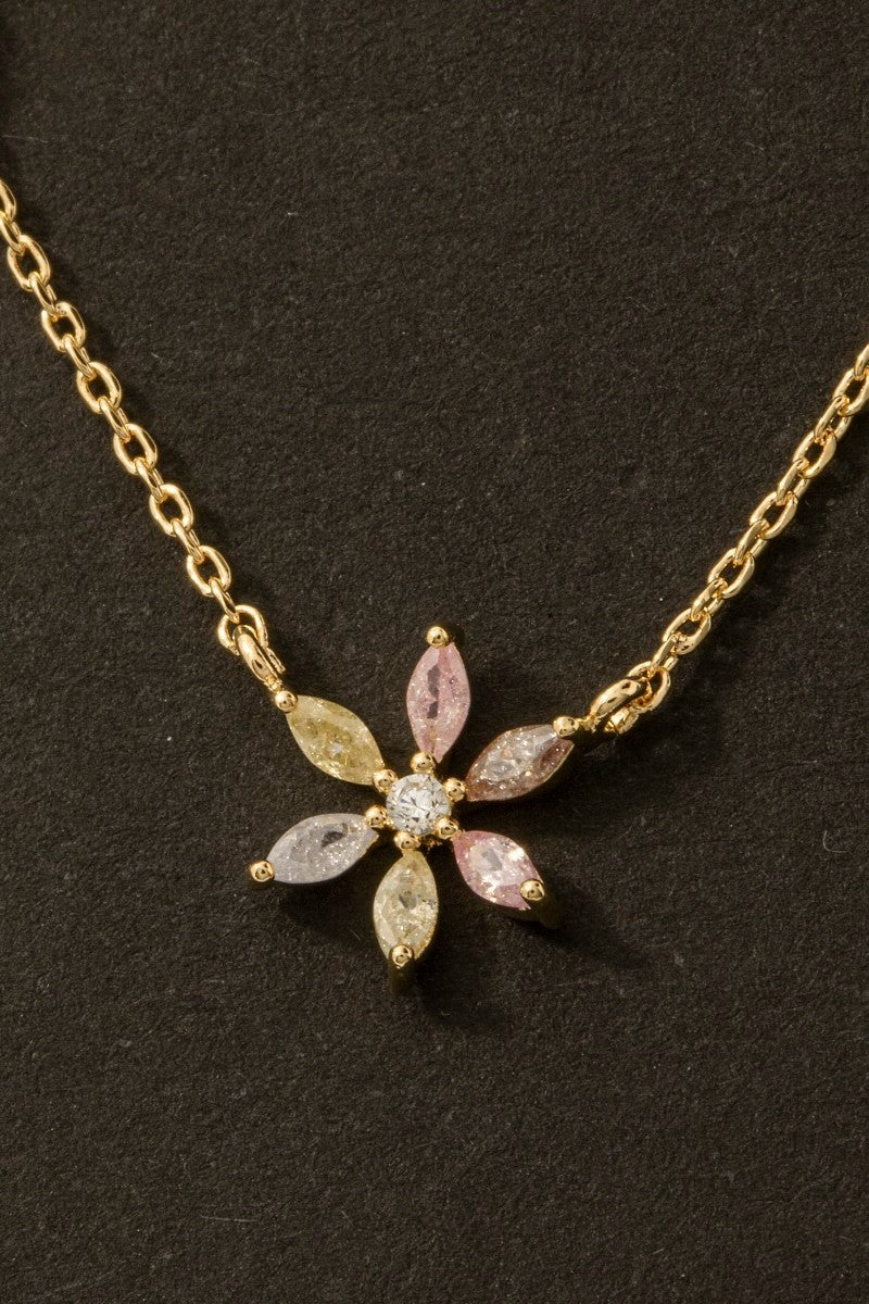 Flirty Flower Necklace