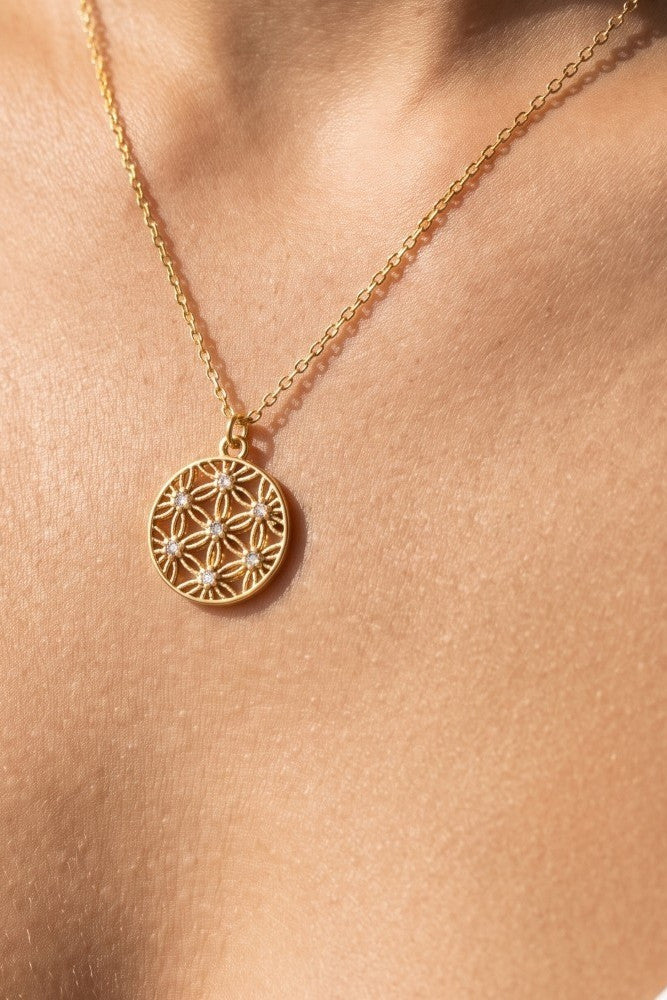 Flower Net Necklace