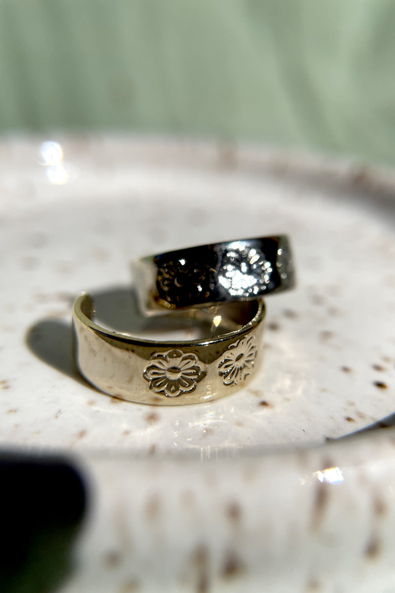 Celtic-Style Flower Wrap Toe Ring in Sterling Silver | Zales