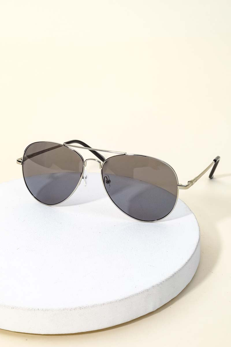 Classic Aviator Sunglasses