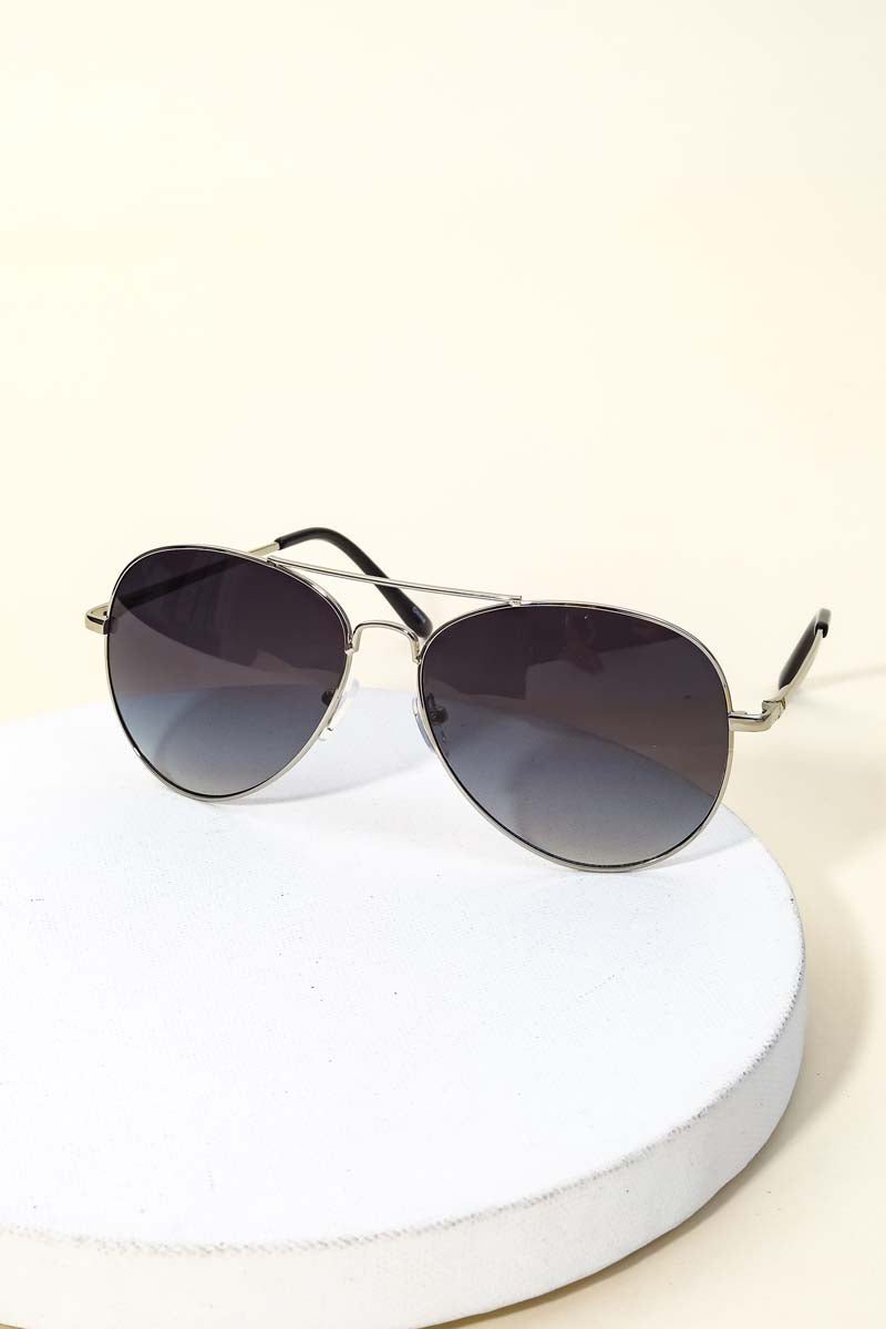 Classic Aviator Sunglasses
